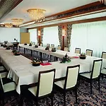 Sauerland Alpin Hotel 3*