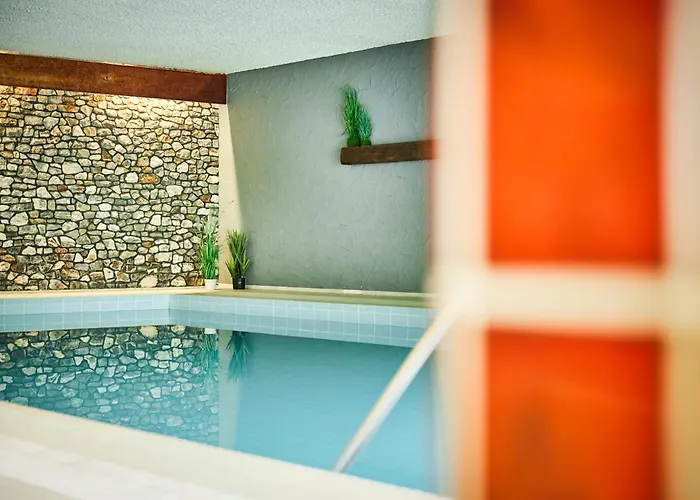 Sauerland Alpin מלון